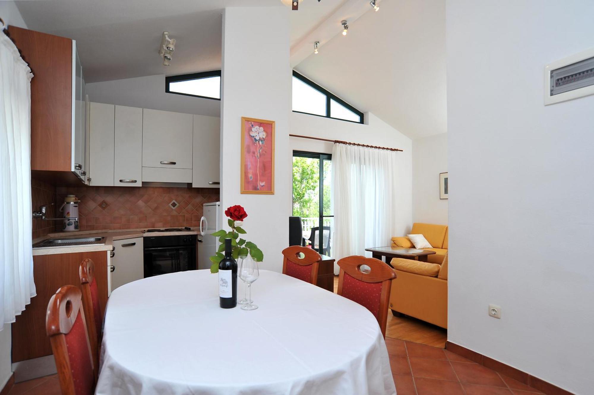 Apartments Villa Eden Preko Buitenkant foto